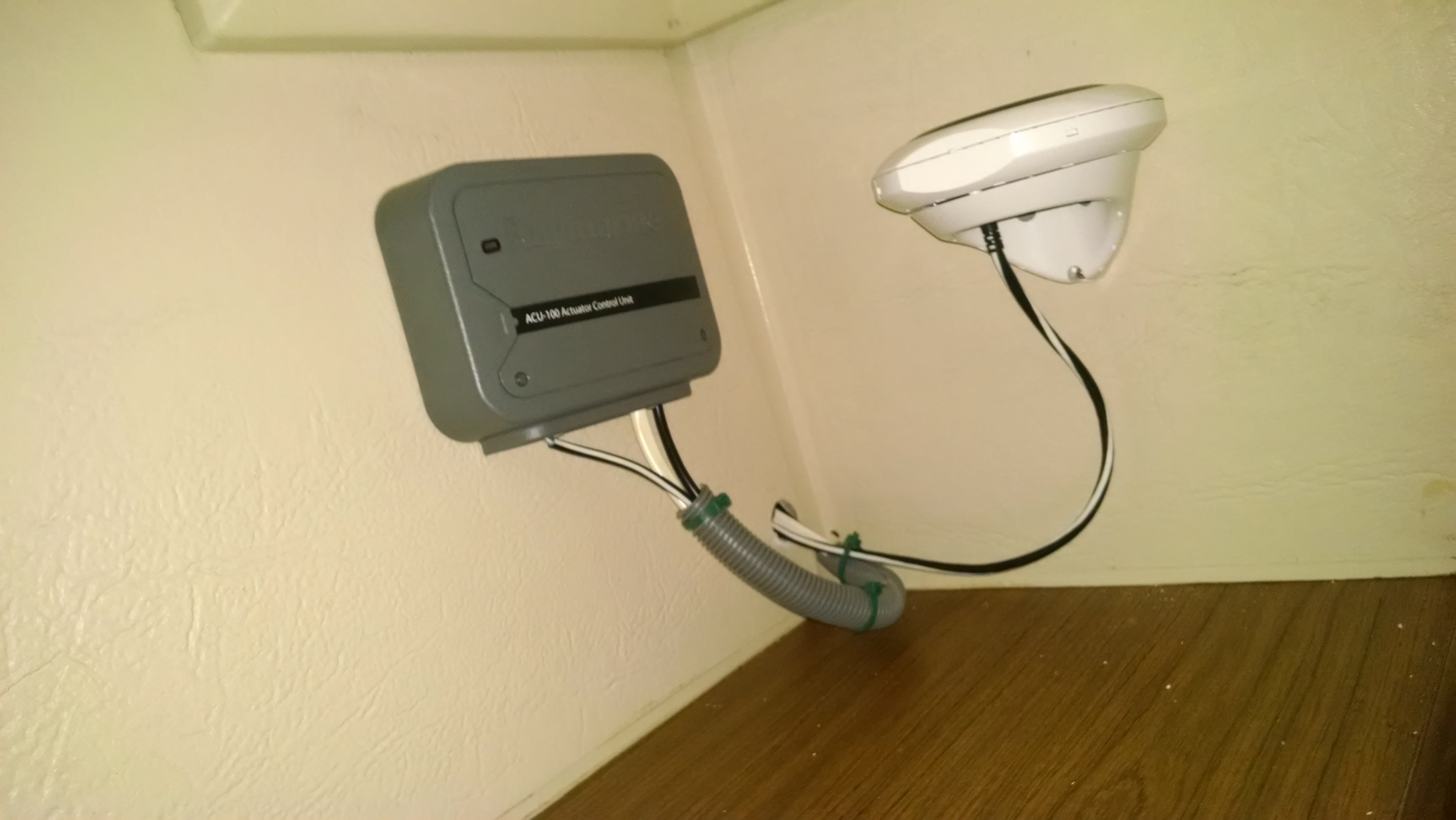 Raymarine EV100 Autopilot System Installation Catalina 36/375